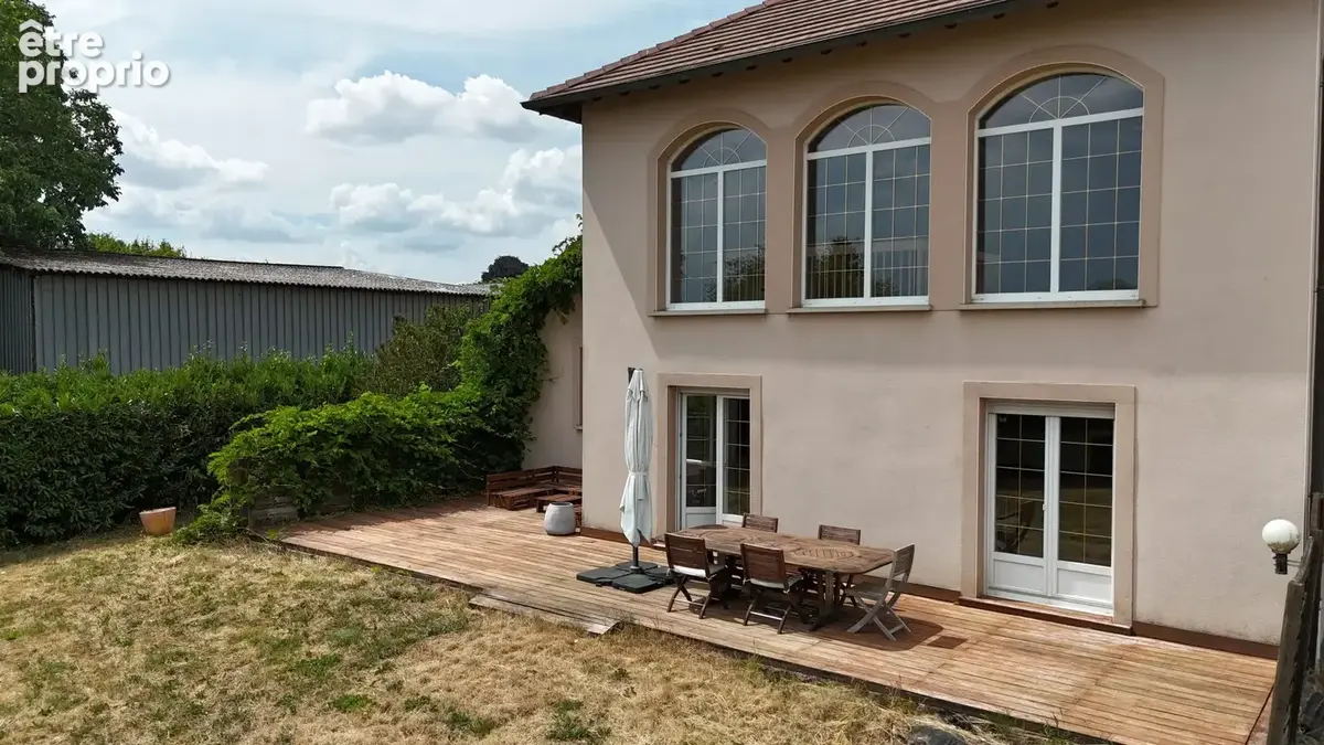 Maison 218 m² à Audun-Le-Roman  - photo 2