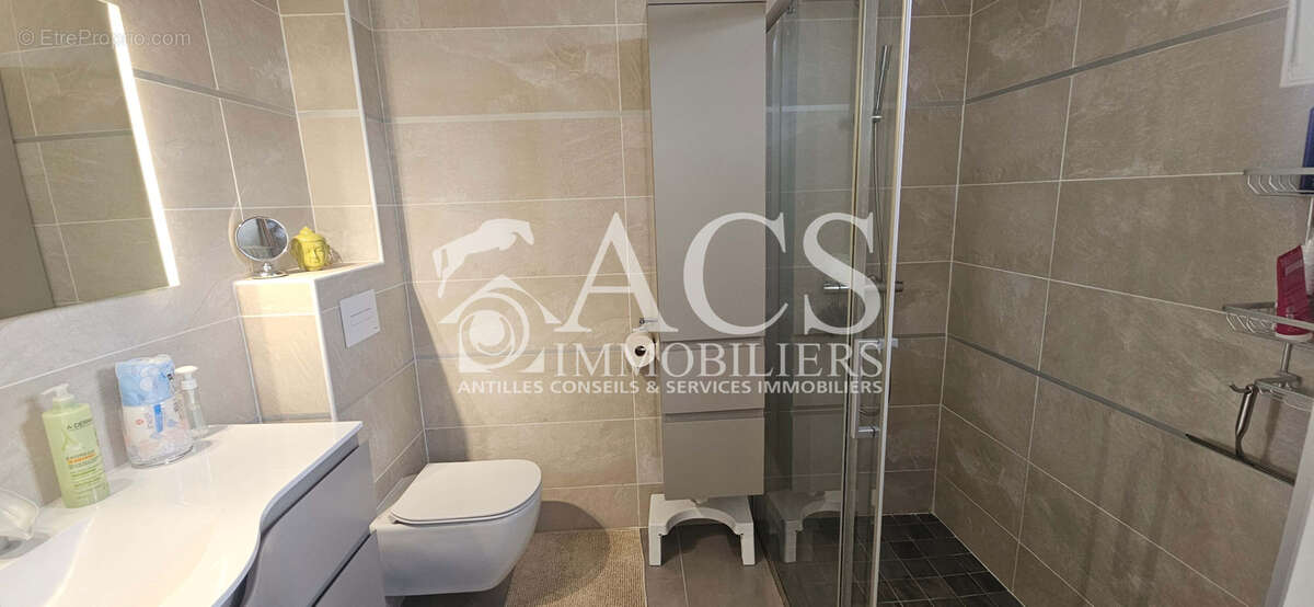 Appartement à LES TROIS-ILETS