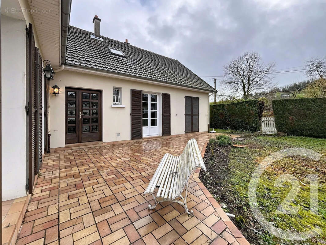 Maison à SAINT-MARTIN-D'ABLOIS