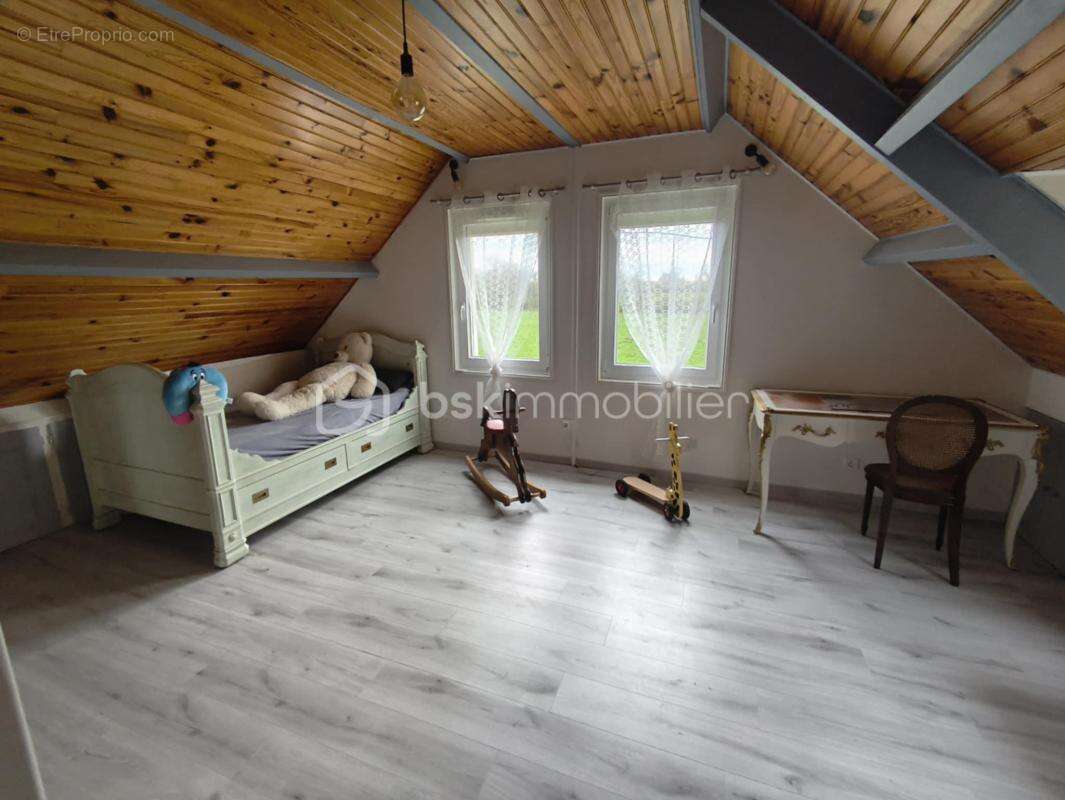 Maison à PICAUVILLE