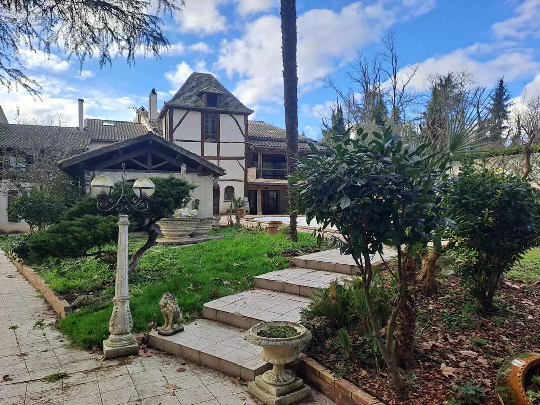 Maison à GONTAUD-DE-NOGARET