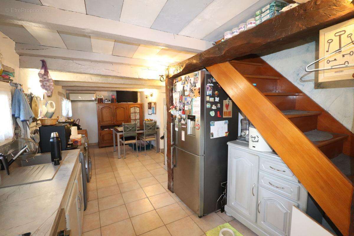 Maison à TOURRETTE-LEVENS