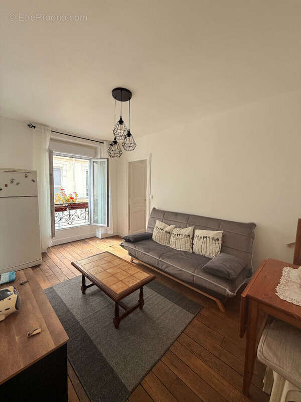 Appartement à PARIS-19E