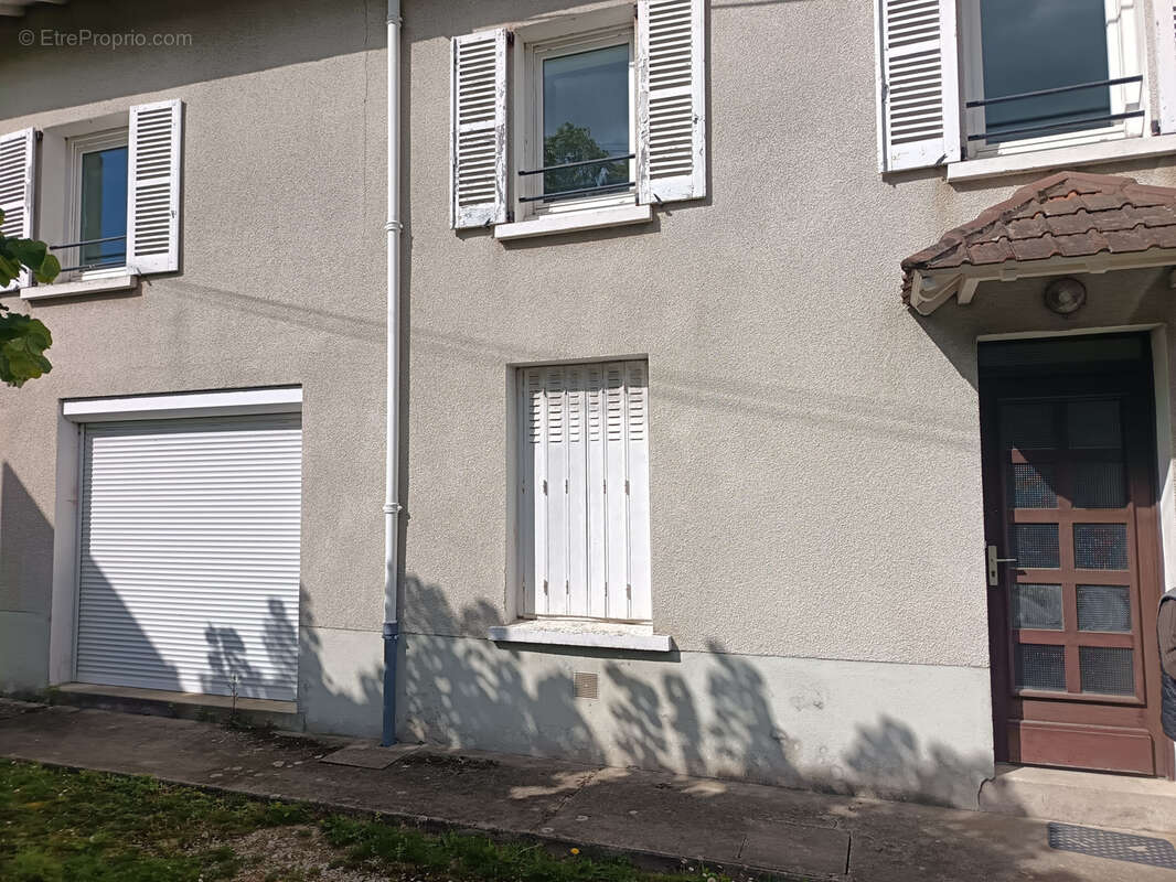 Maison à FEYTIAT