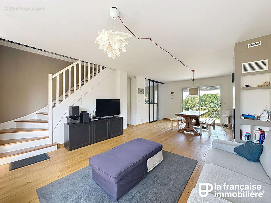 Maison à CORPS-NUDS