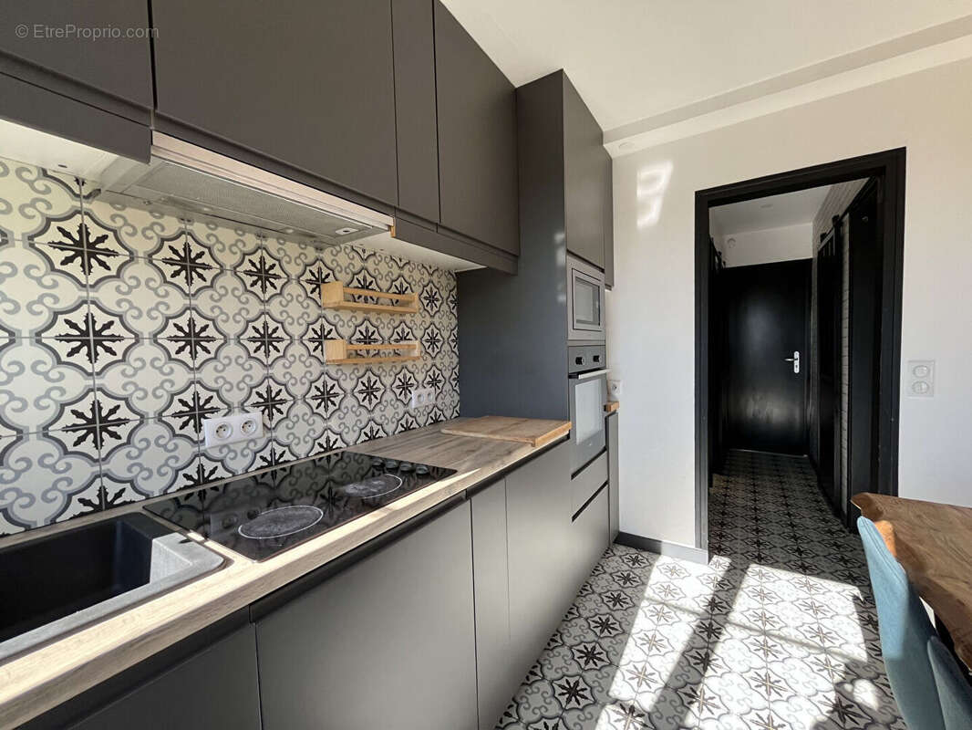 Appartement à LE PLESSIS-ROBINSON