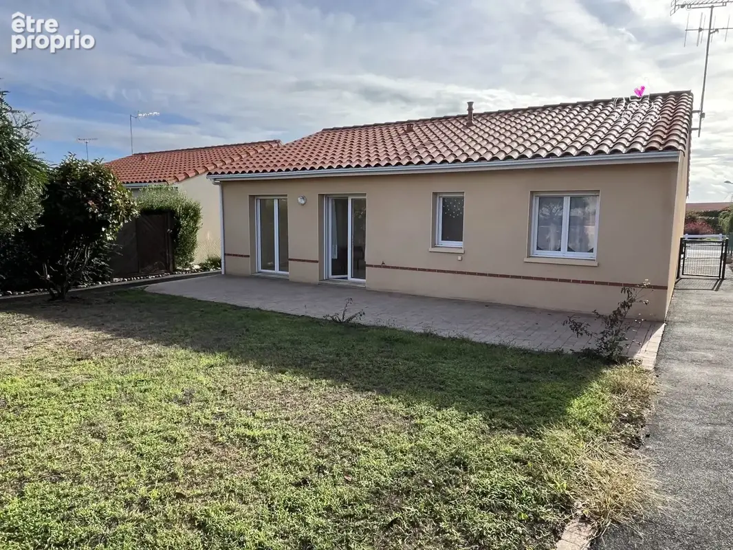 Maison 4 pièces 75 m² à vendre à Cholet (49300) - photo 1