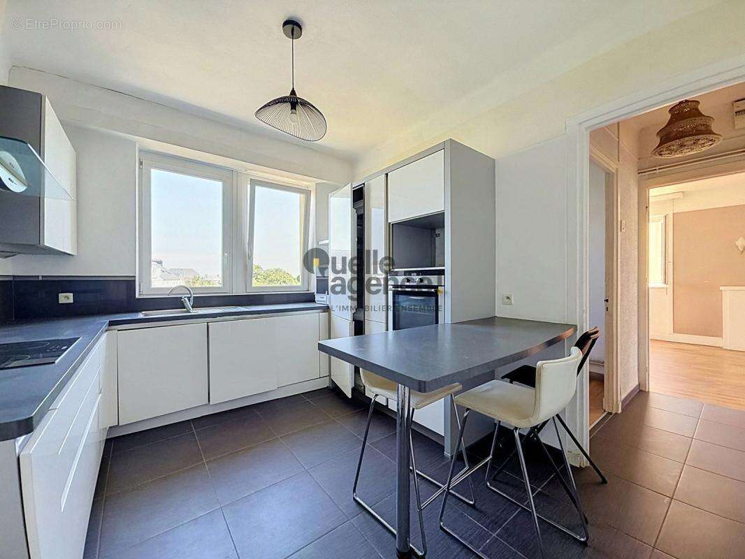 Appartement de caractère de 117 m² avec jardin privatif, garage/box et cave – Quartier Saint-Marc - photo 7