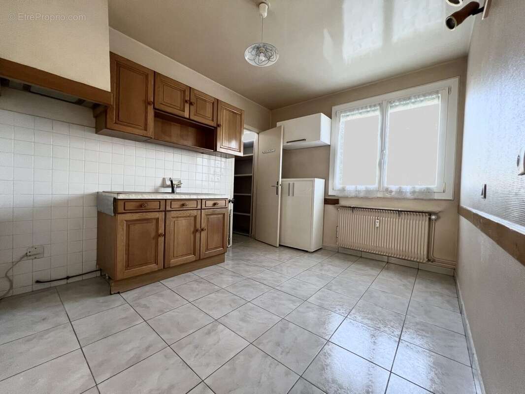 Appartement 64 m² à Mende  - photo 5