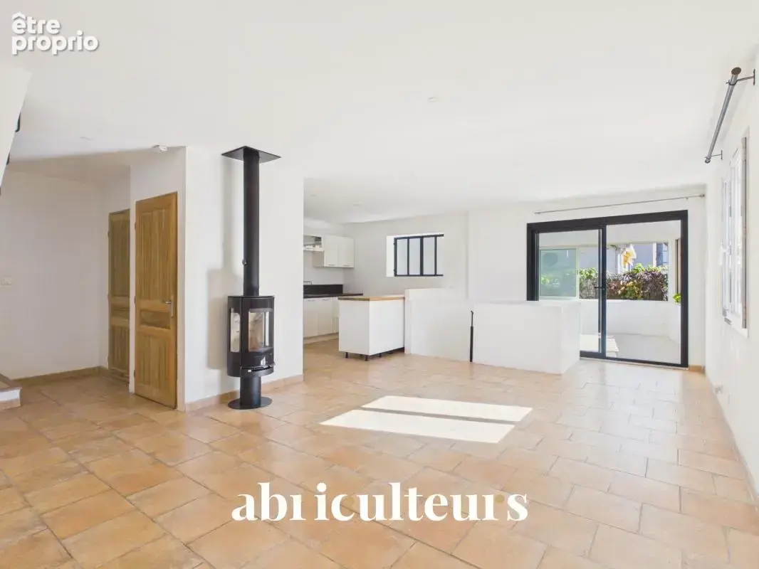 Appartement à GRANS