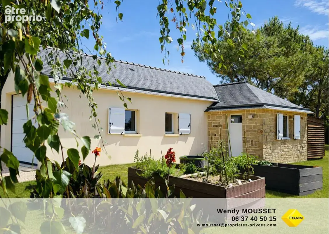 Vue imprenable - Propriété avec piscine et garage à bateau à 5 minutes des plages - photo 15