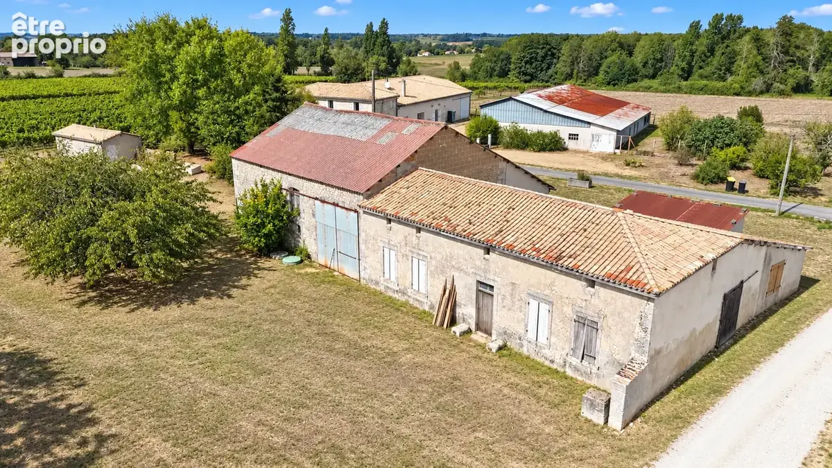 Maison 9 pièces 278 m² à vendre à Baignes-Sainte-Radegonde (16360) - photo 16