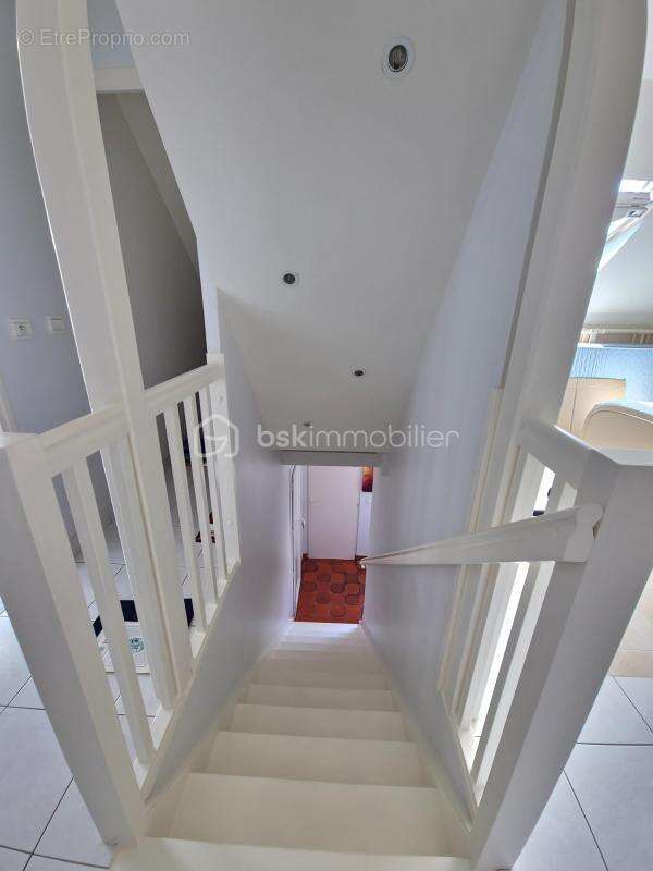Maison familiale de charme – 153 m² habitables – 170 m² utiles – quartier recherché de la haie bertrand - photo 19