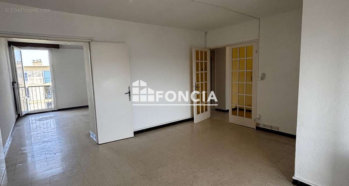 Appartement à ARLES