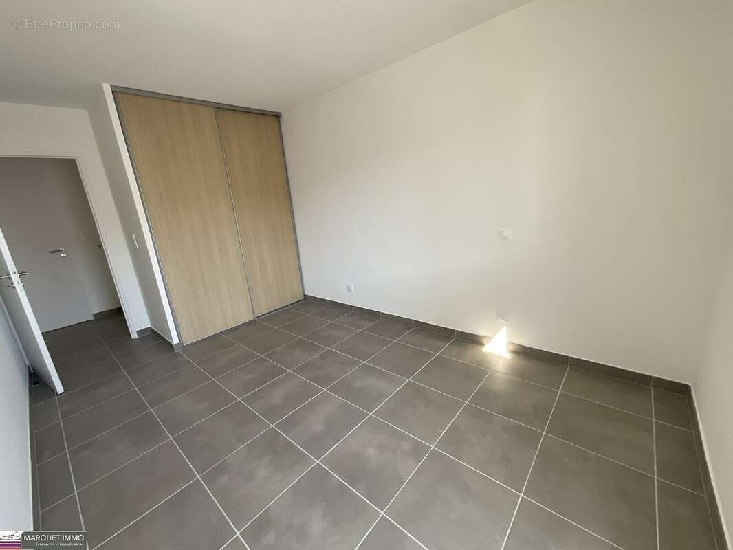 Appartement à BEZIERS