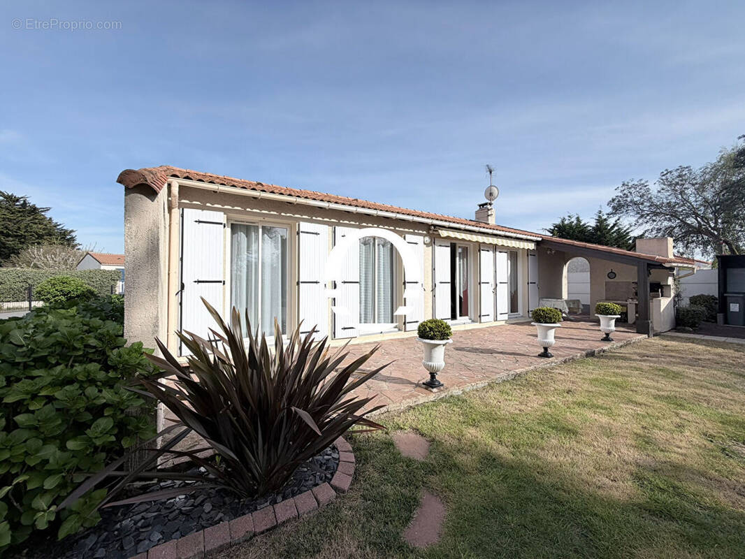 Maison à LA PLAINE-SUR-MER