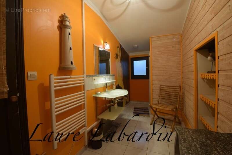 Propriété - une maison d'habitation - 5 chambres d'hôtes - 2 appartements en location sur plus de 1 hectare à SAINTE BAZEILLE (4 - photo 36