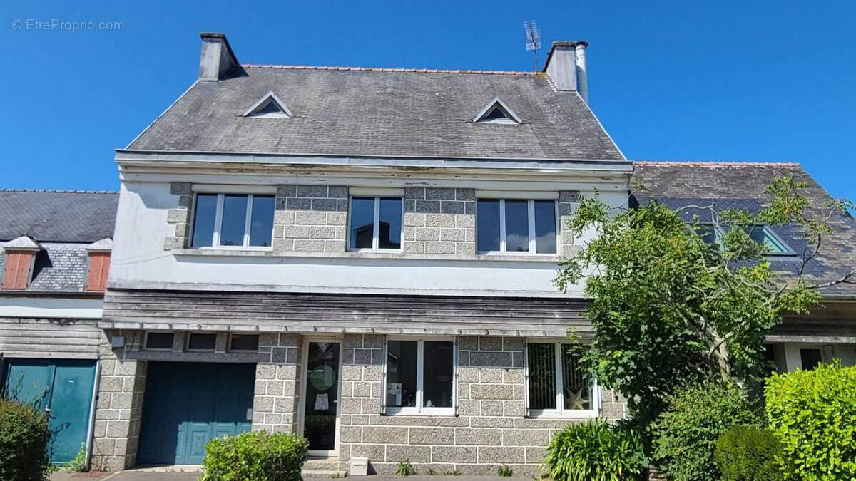 Maison à LANMEUR