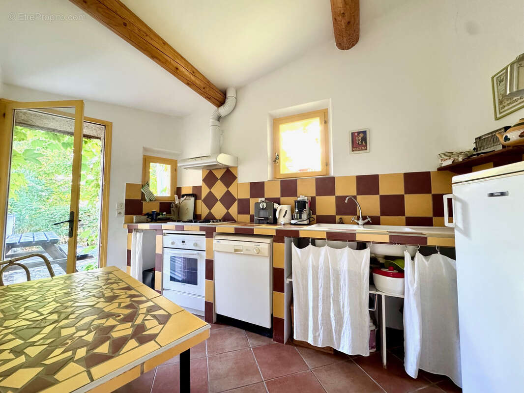 Maison à VAISON-LA-ROMAINE