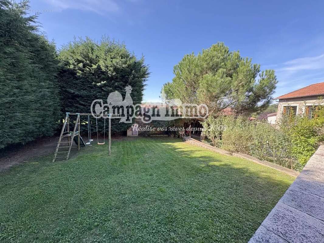 Maison à LONGESSAIGNE