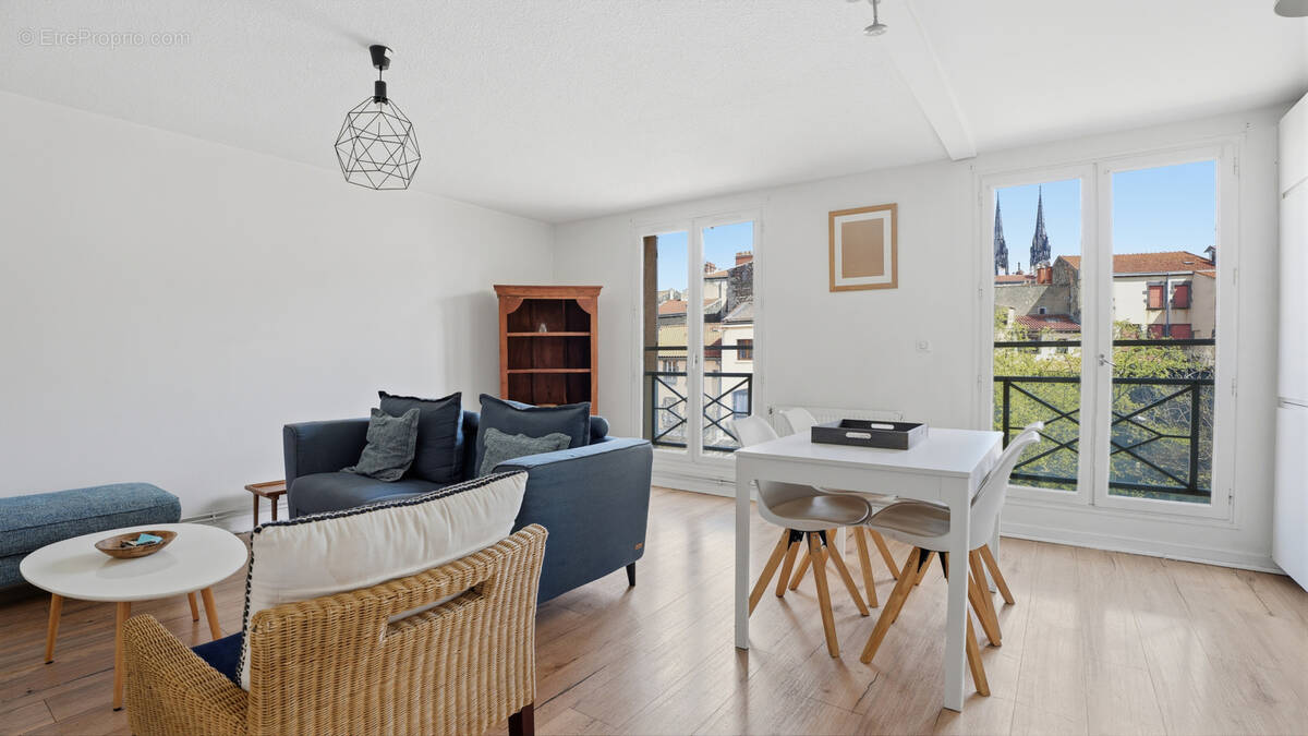 Appartement à CLERMONT-FERRAND