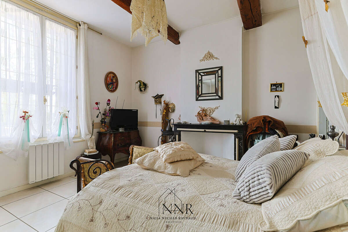 Maison à JONQUIERES