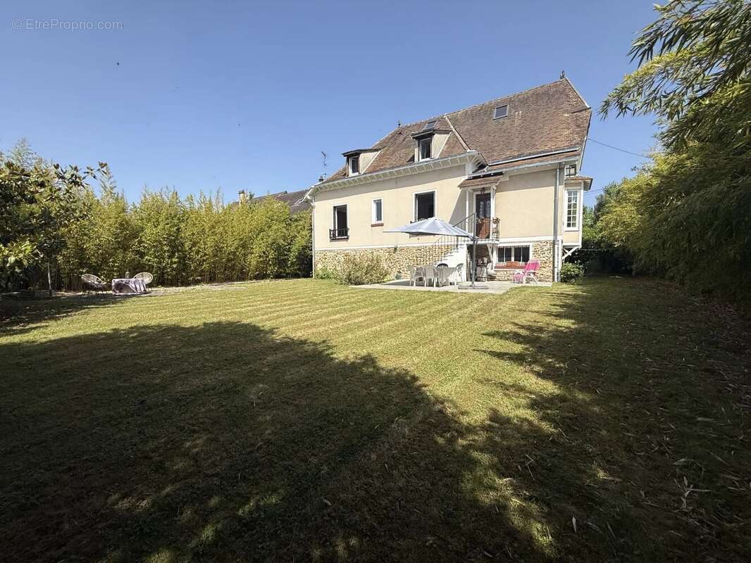 Maison à CHELLES