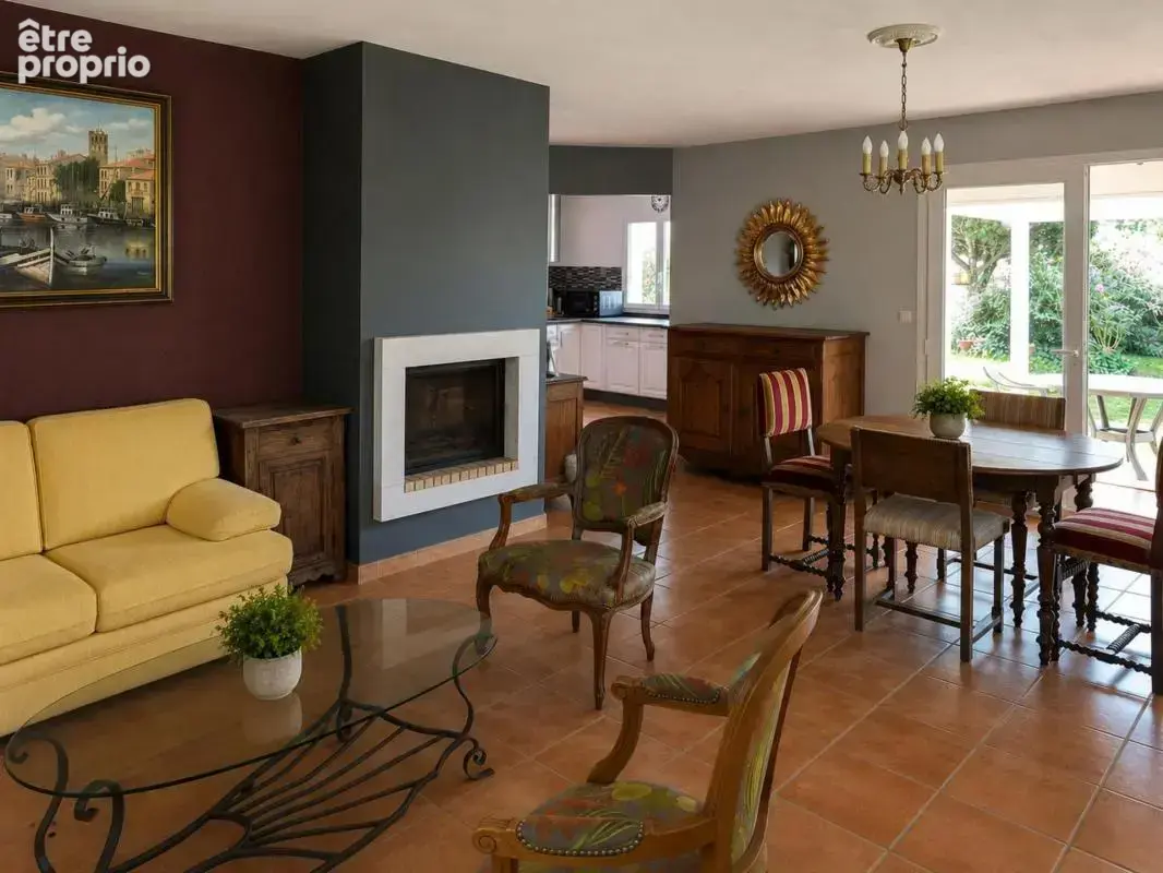 Maison 5 chambres savigneux (01) - photo 5