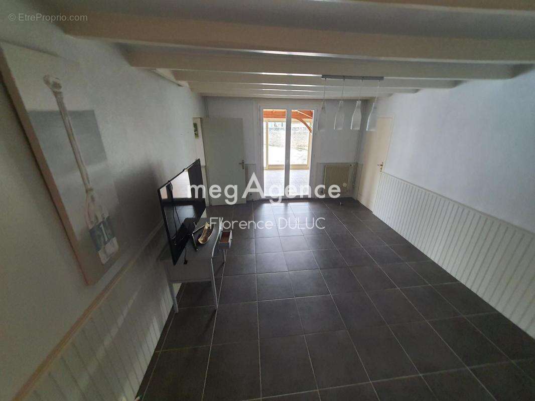Charentaise de charme avec veranda, piscine, garage - photo 6