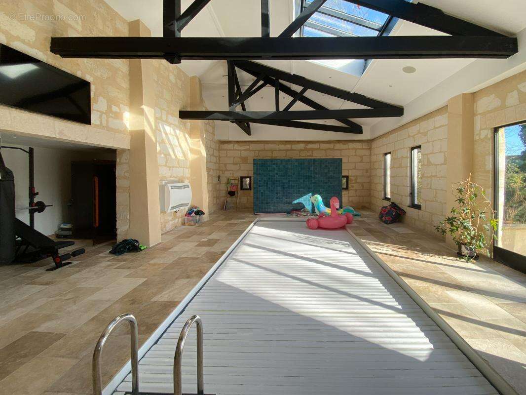 Maison à FRONSAC