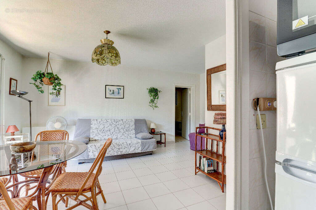 Appartement à MANDELIEU-LA-NAPOULE