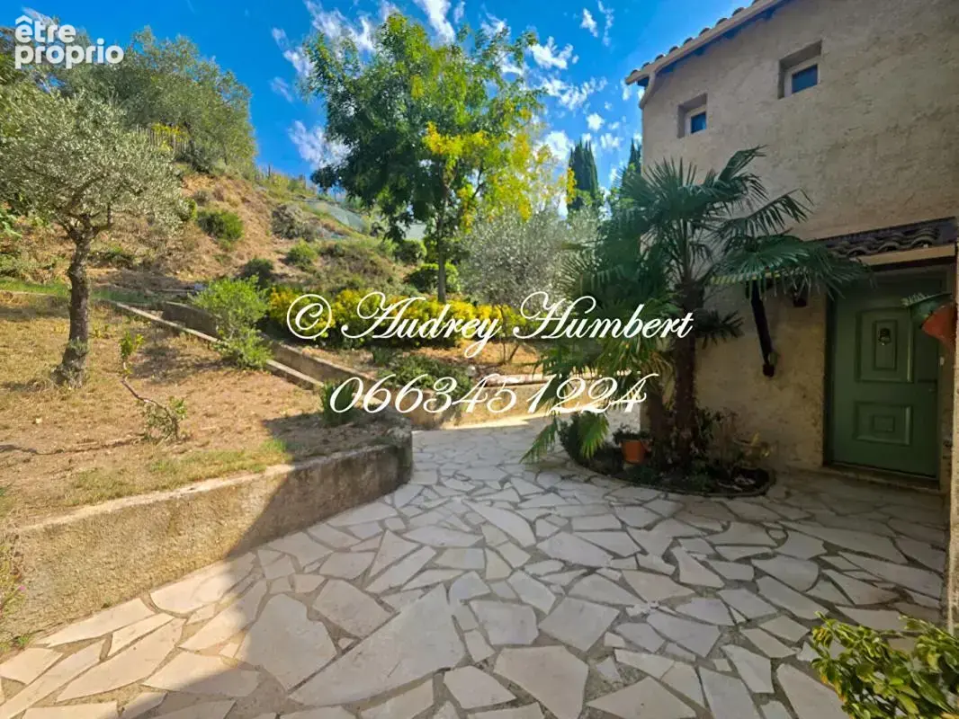 Exclusivité Manosque, Quartier Mont d'Or / Colombier,  Belle villa familiale de 163 m² , 5 chambres - Jardin clos, Piscine et Pr - photo 18