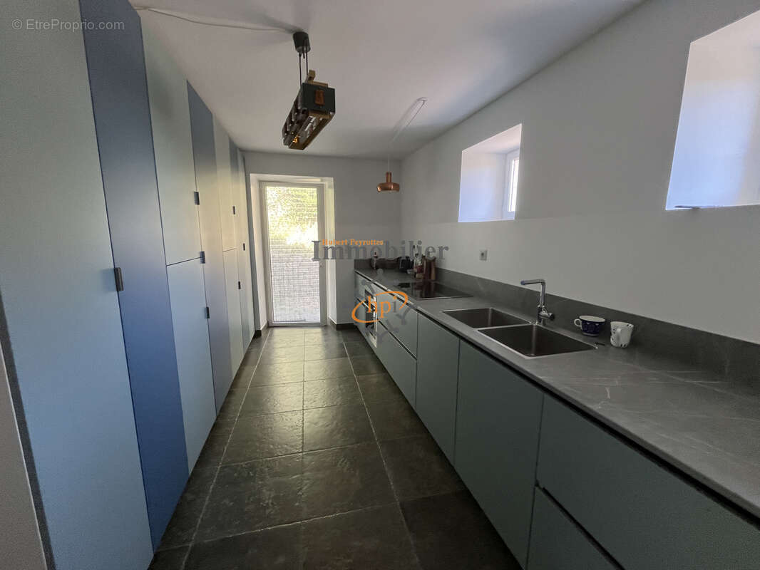 Vente Ayssènes, Vallée du Tarn, Propriété sur 2 hectares 9558 m2. - photo 3