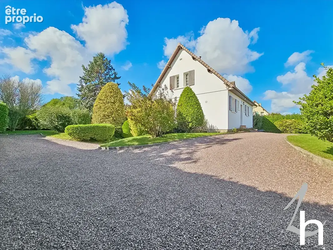 Hors lotissement - vie de plain pied - 5/6 chambres - sous sol - sud / ouest - 1046 m2 terrain - photo 14