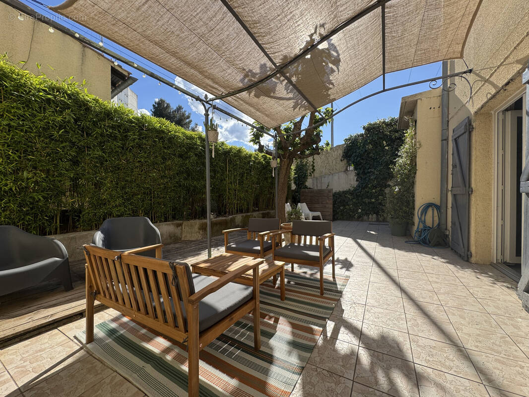 Maison à NIMES