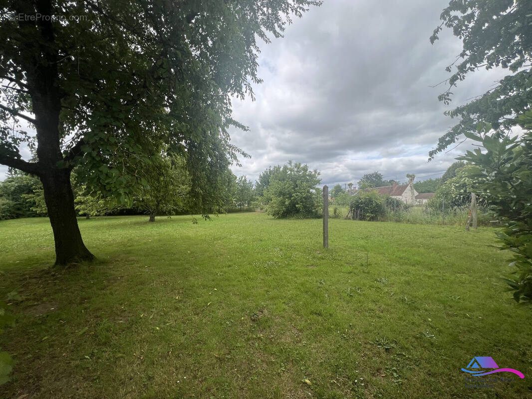 JARDIN - Maison à CHATEAUMEILLANT