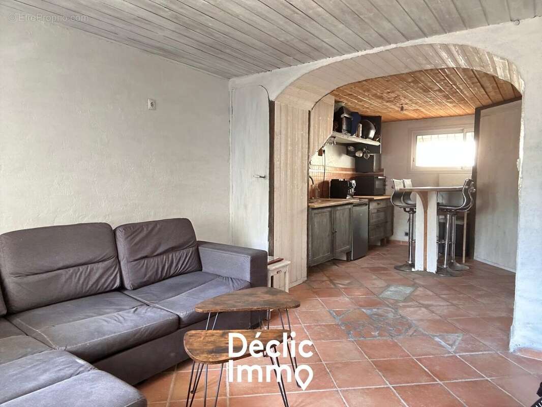 Appartement à CANDILLARGUES