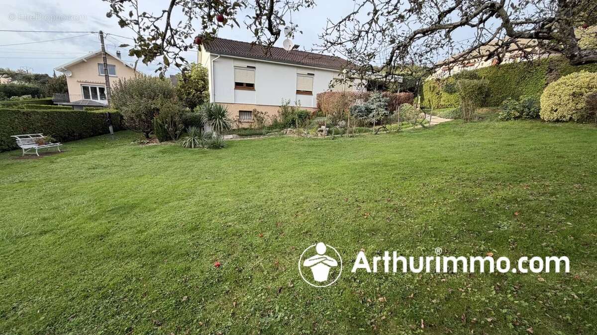 Maison à FECHE-L&#039;EGLISE
