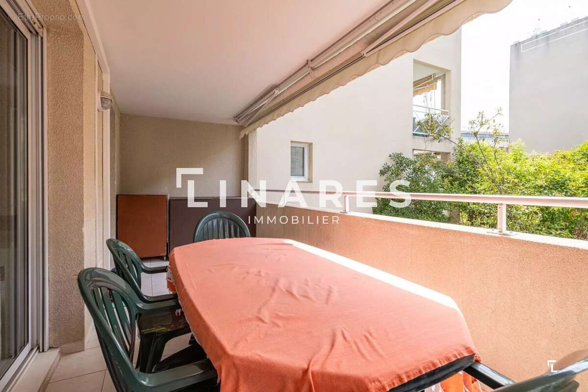 Appartement à MARSEILLE-9E