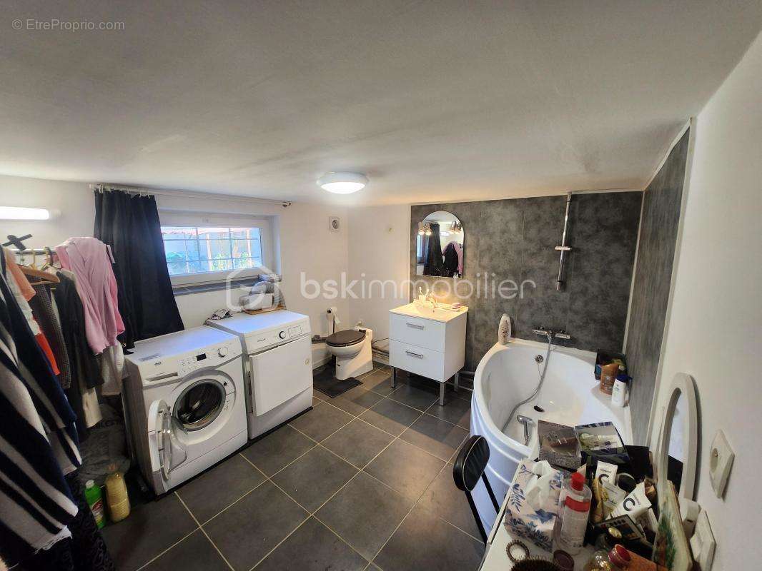 Maison à VOUNEUIL-SOUS-BIARD