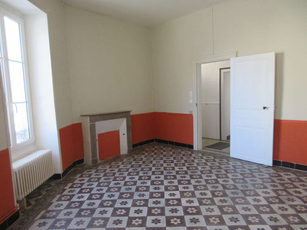 Surprenante maison de ville ! - photo 2