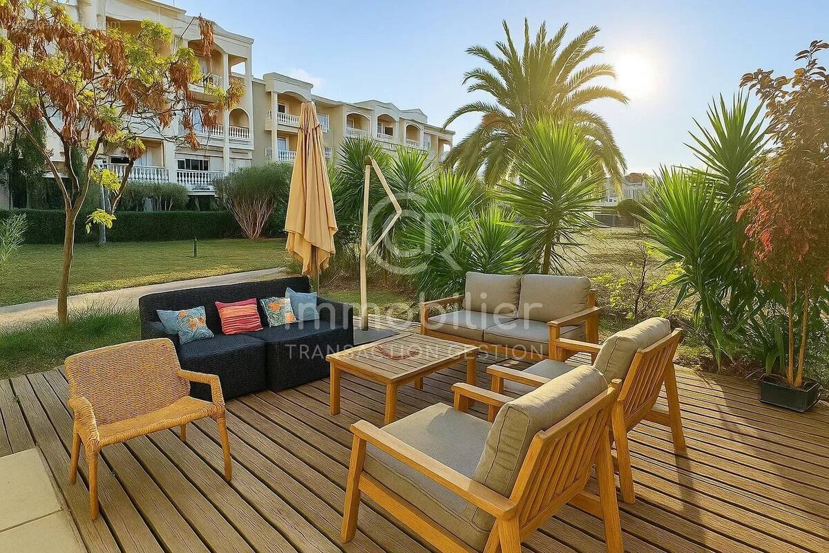 Appartement à LE CANNET