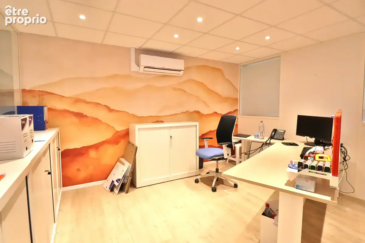 SAINTE-SAVINE Immeuble de bureaux neuf de 385m2, idéal siège social d'entreprise, cabinet comptable ou toutes - photo 3