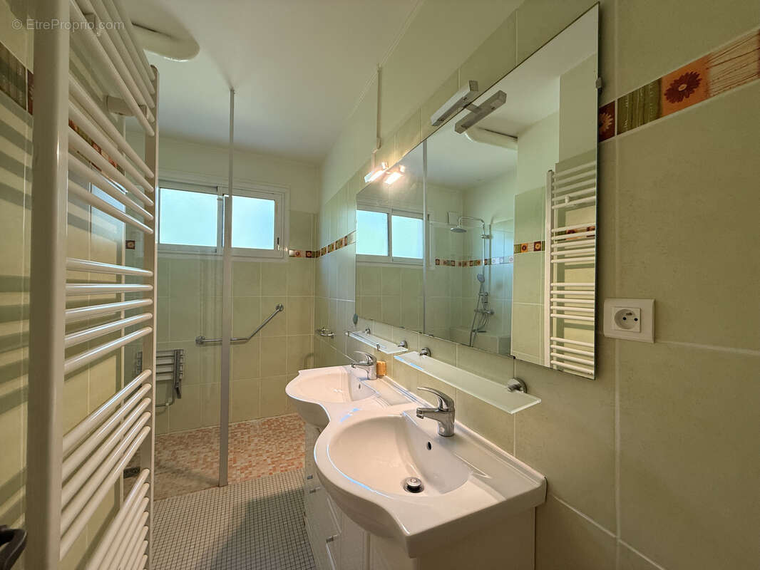 Maison de village - photo 12