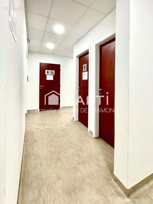 Photo 5 - Commerce à RIXHEIM