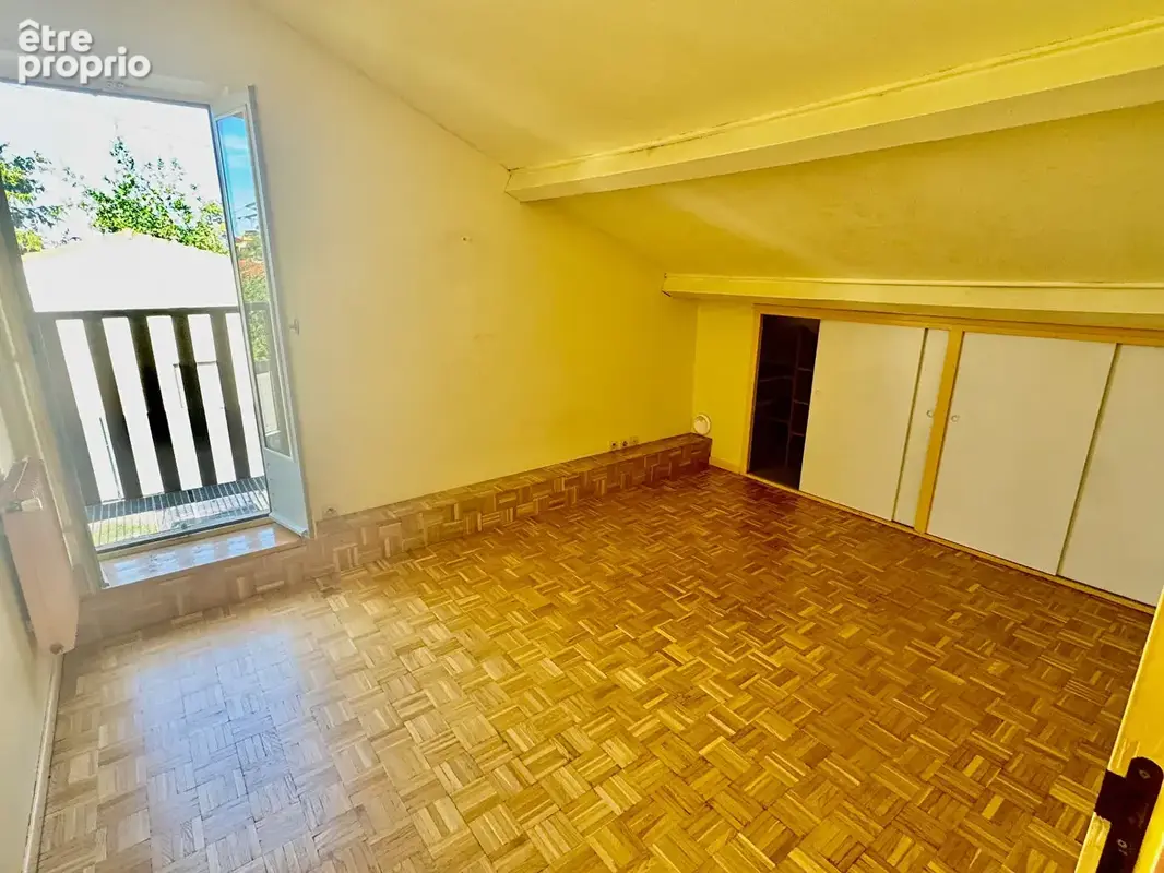 AUBIÈRE / Opportunité maison à vendre au calme avec jardin et 2 chambres ! - photo 13