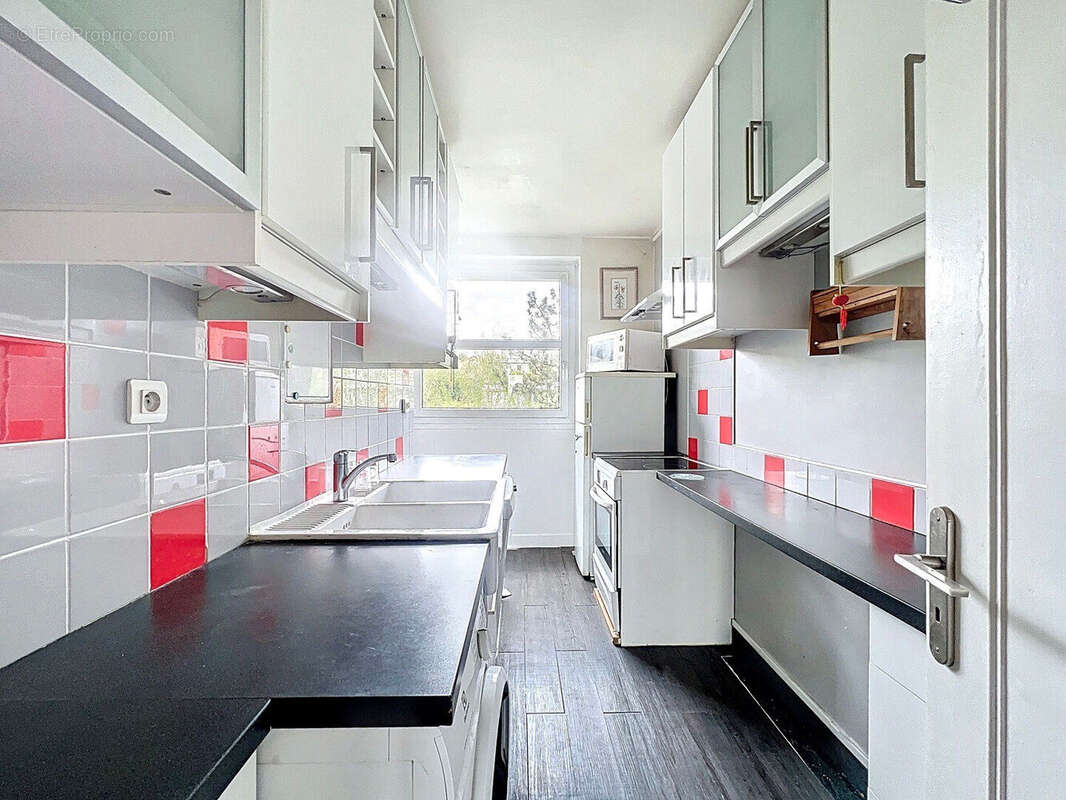 Appartement à SURESNES