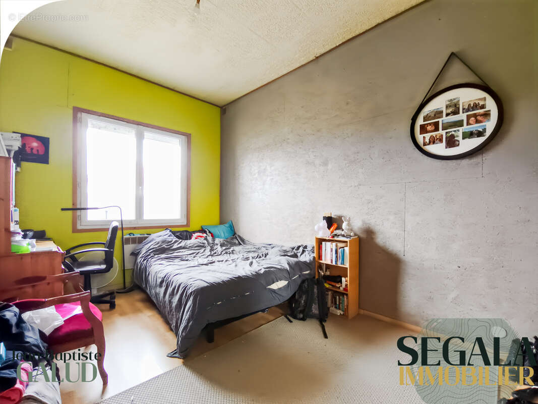 Maison à SAINT-BENOIT-DE-CARMAUX