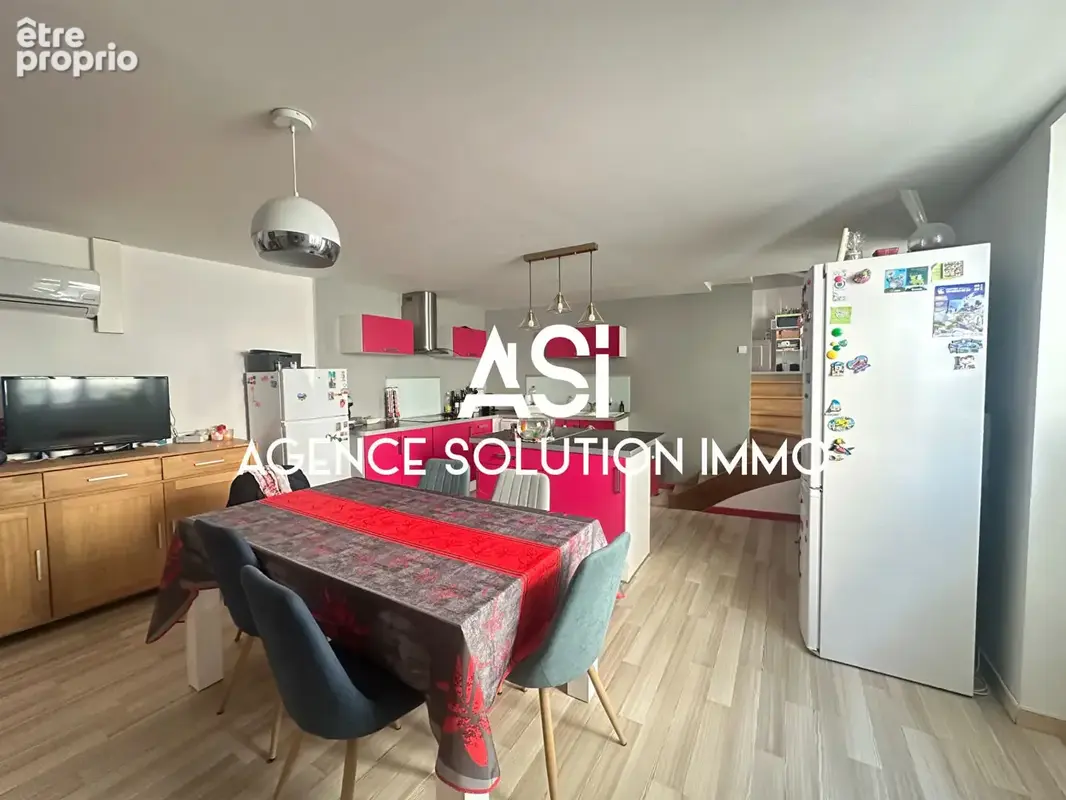 Appartement à VIVIERS