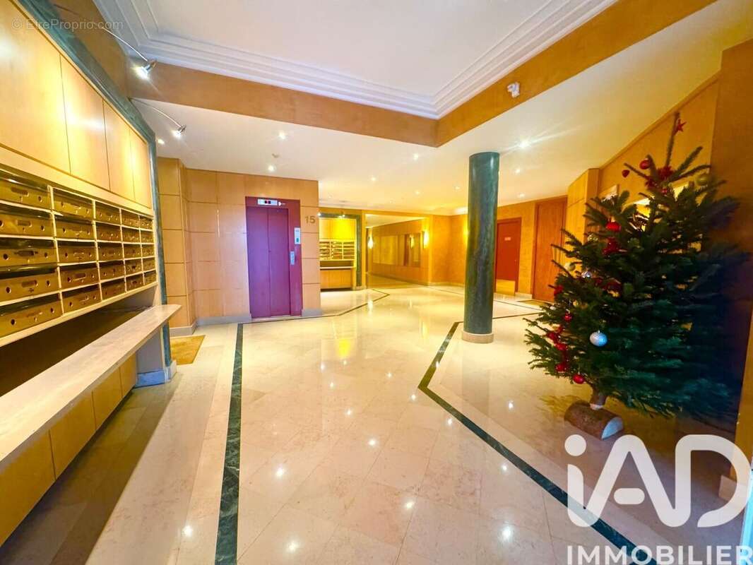 Photo 8 - Appartement à PARIS-16E